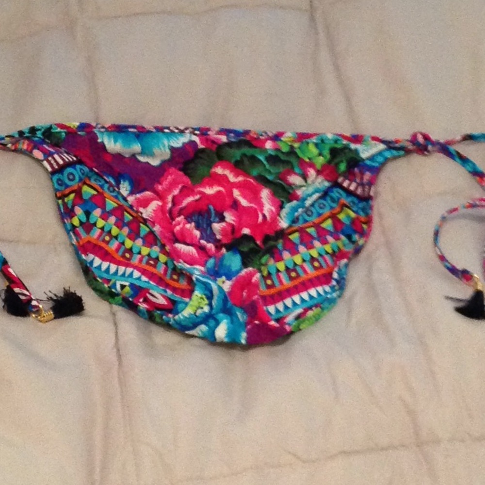 Reversible bottoms